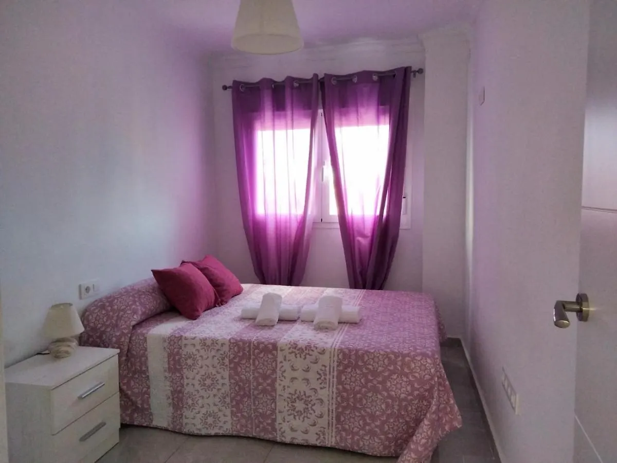Apartamento Apto. Ángel. Playa de la Cachucha. WiFi, A/C Puerto Real